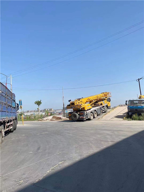 荔城区25吨吊车的租赁价格大概是多少？