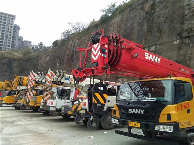 荔城区吊车出租按什么计费？台班费、单次费、里程费怎么算？